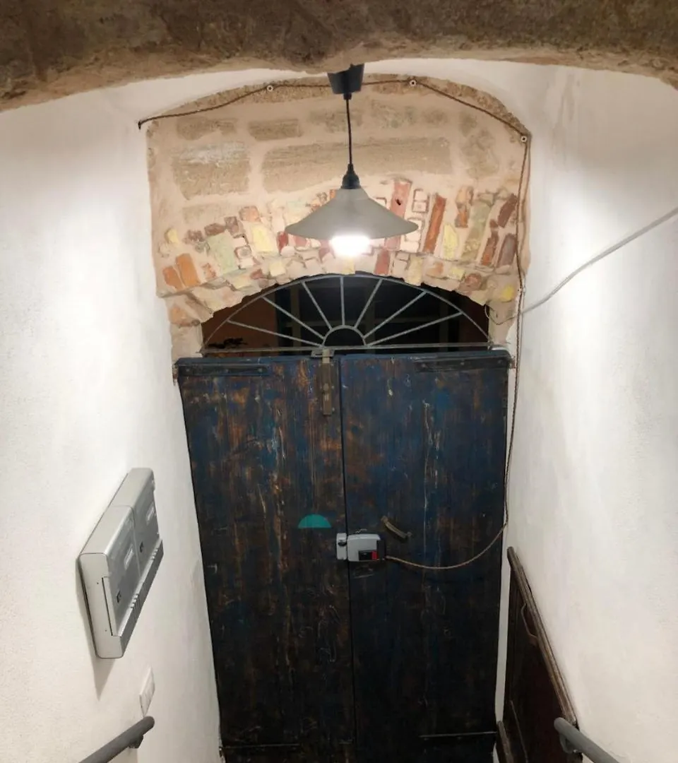 Aigua Guest House Alghero 2*,