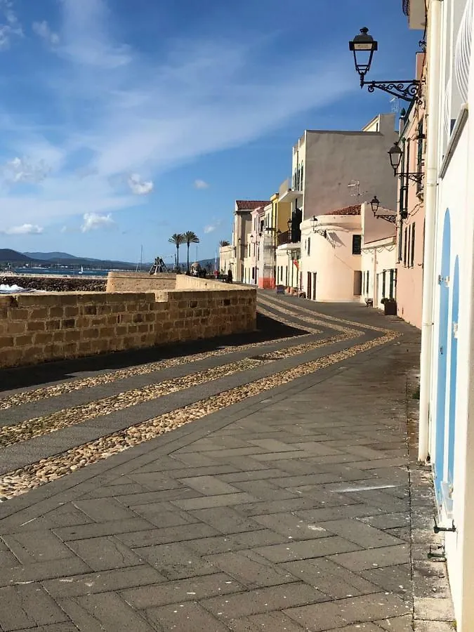 **  Aigua Guest House Alghero Italy